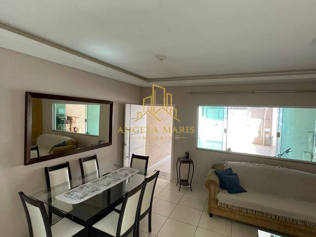Casa para Venda em São José dos Campos - 3