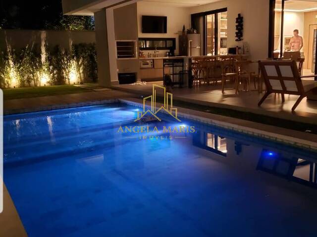 Casa em condomínio para Venda em São José dos Campos - 3