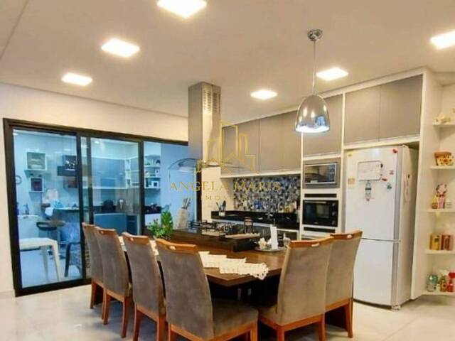 Casa para Venda em São José dos Campos - 5