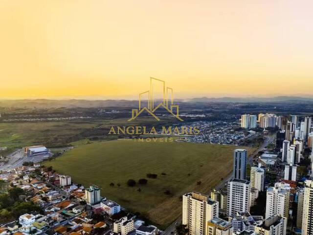 Terreno para Venda em São José dos Campos - 5