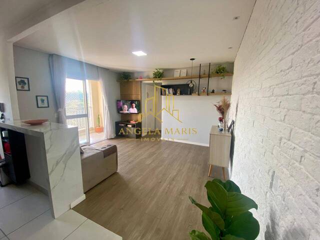 Apartamento para Venda em Jacareí - 2