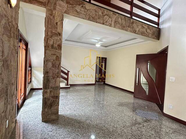 Casa para Venda em Caçapava - 2