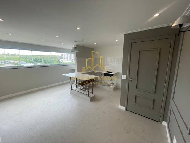 Apartamento para Venda em São José dos Campos - 3