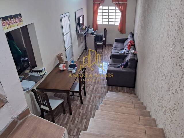 Casa para Venda em São José dos Campos - 3
