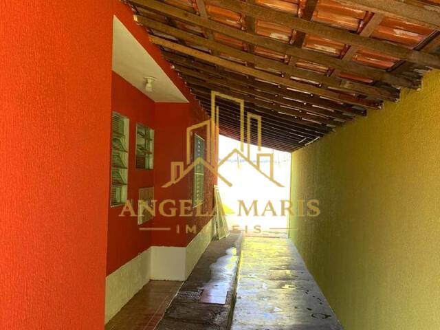 Casa para Venda em São José dos Campos - 3