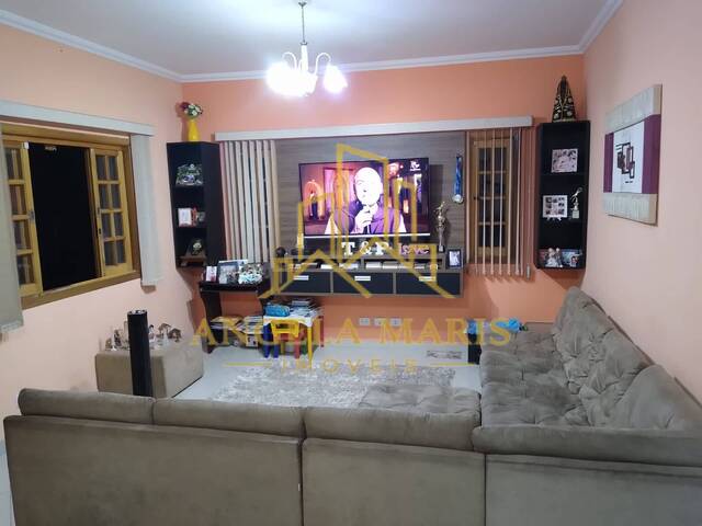 Casa para Venda em São José dos Campos - 4