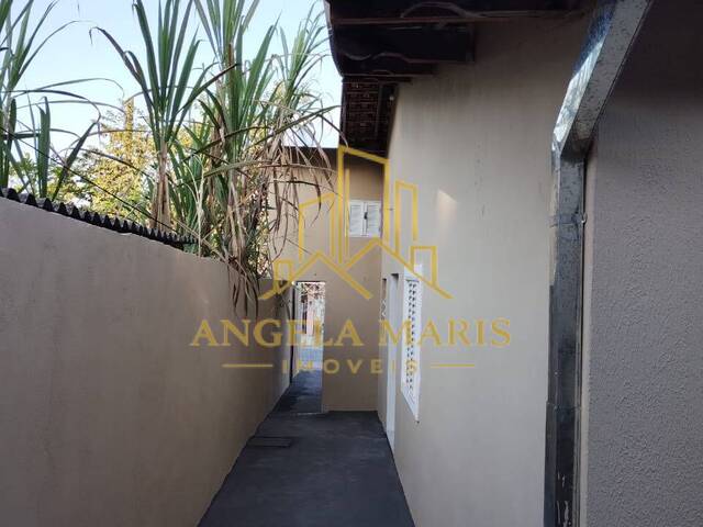 Casa para Venda em São José dos Campos - 4