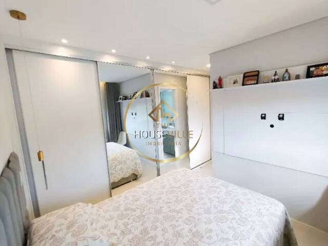 Apartamento para Venda em São José dos Campos - 4