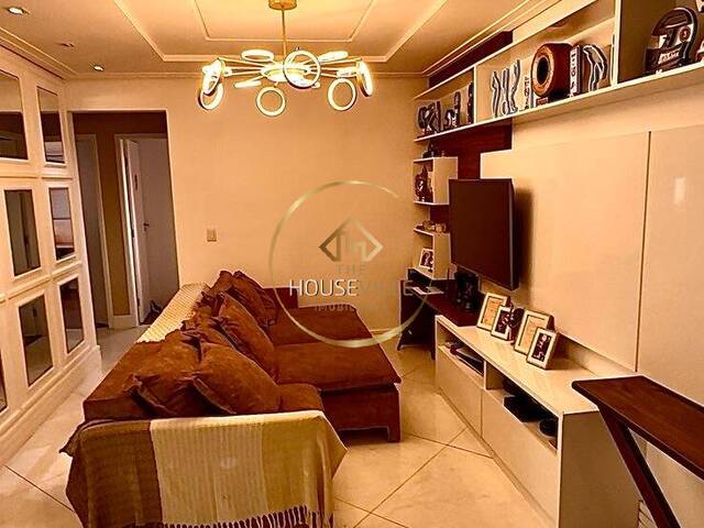 Apartamento para Venda em São José dos Campos - 2