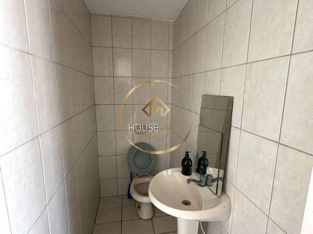 Casa para Venda em São José dos Campos - 3