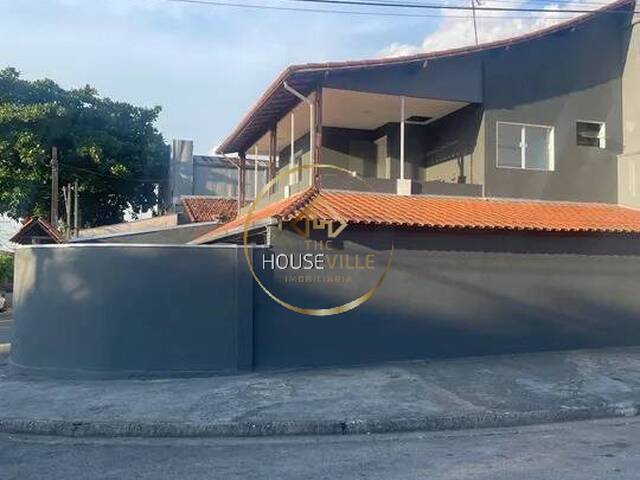 Casa para Venda em São José dos Campos - 2