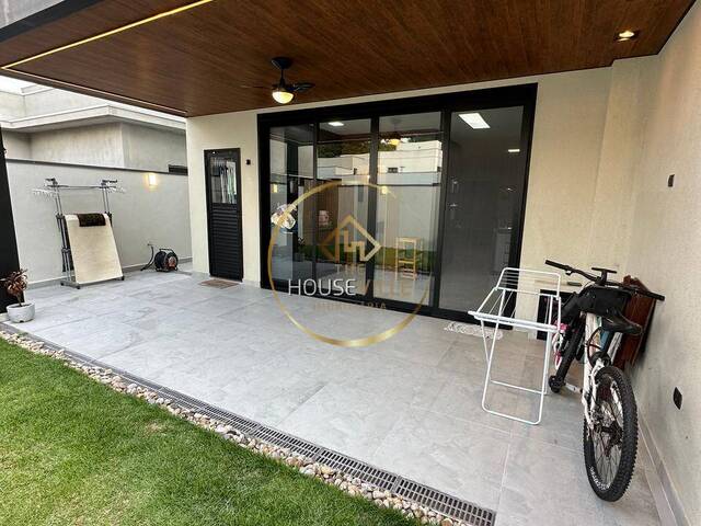 Casa em condomínio para Venda em Jacareí - 3