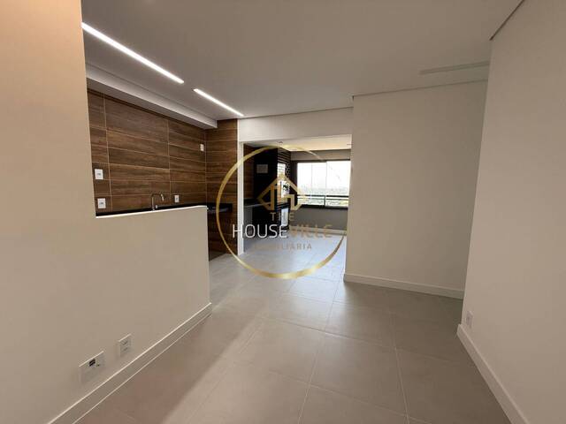 Apartamento para Venda em São José dos Campos - 4