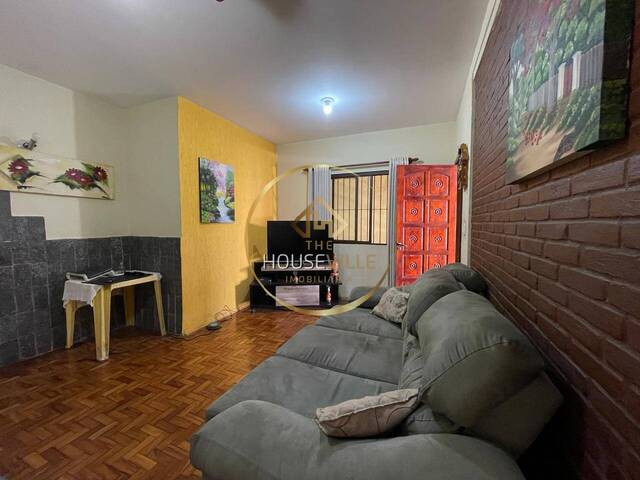 Casa para Venda em São José dos Campos - 2