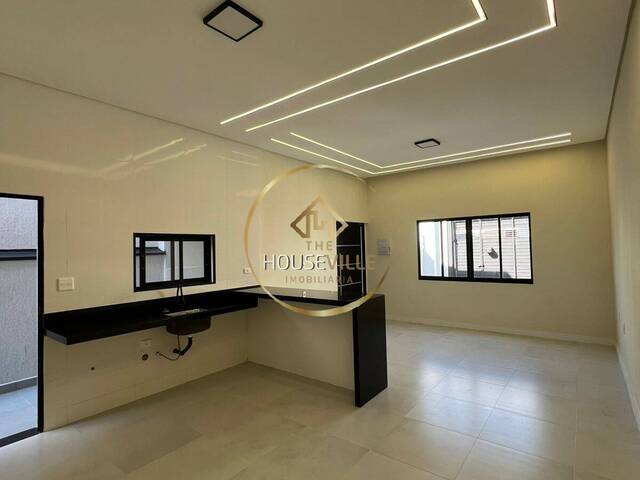 Casa para Venda em São José dos Campos - 2