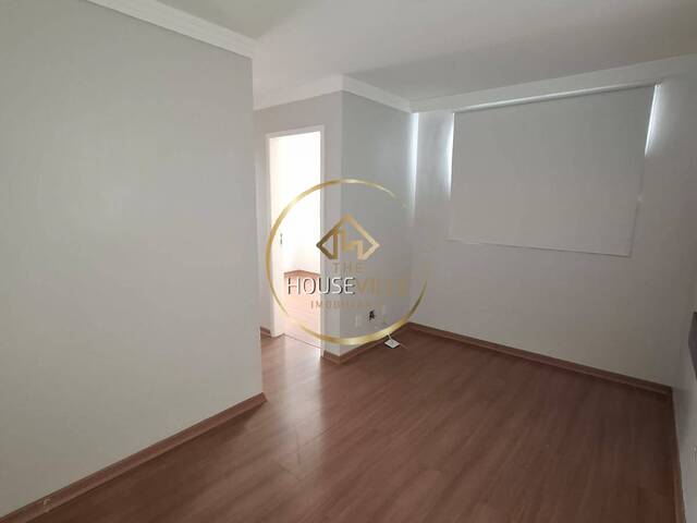 Apartamento para Venda em São José dos Campos - 3