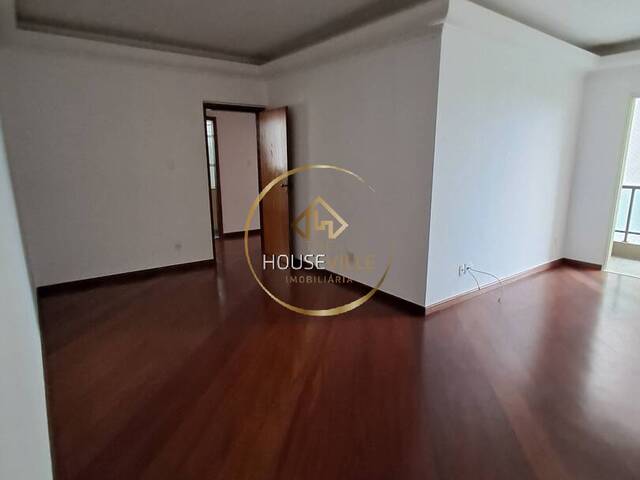 Apartamento para Venda em São José dos Campos - 2