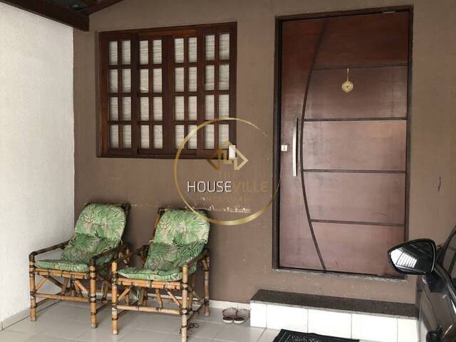 Casa para Venda em São José dos Campos - 3