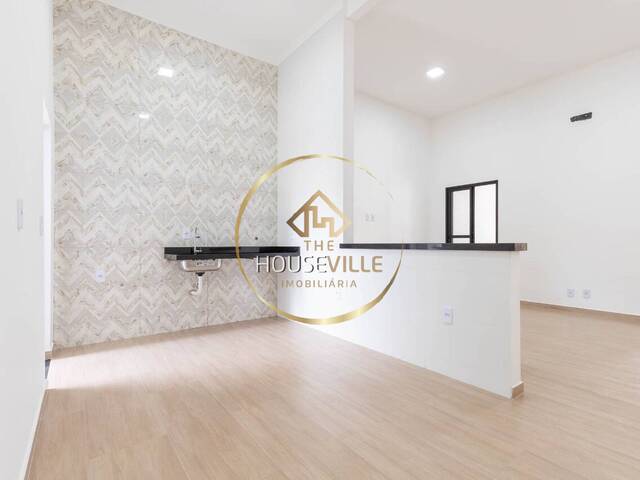 Casa para Venda em São José dos Campos - 3