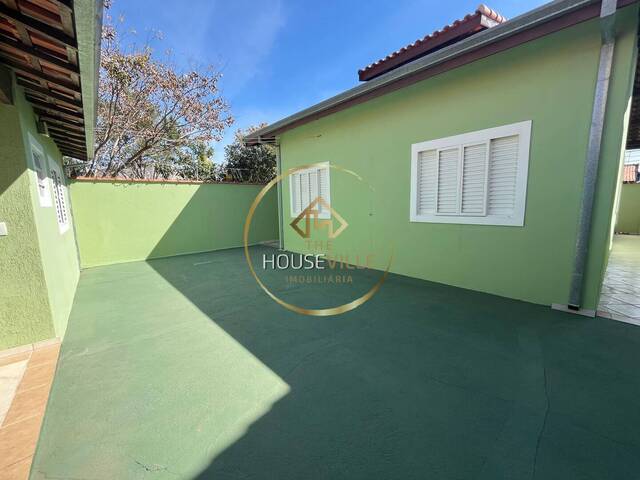 Casa para Venda em São José dos Campos - 3