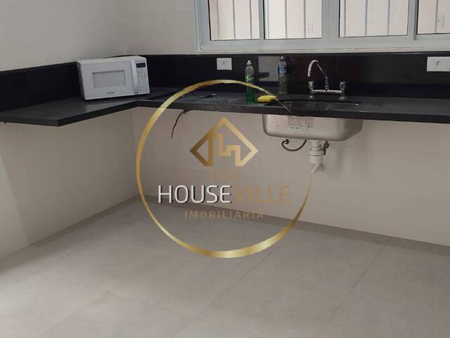 Casa para Venda em São José dos Campos - 2