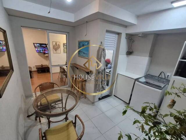 Apartamento para Venda em São José dos Campos - 2