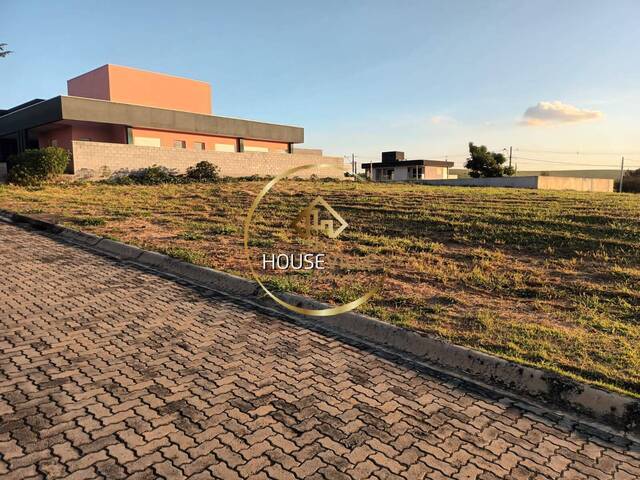 Venda em Condomínio Residencial Ecopark Bourbon - Caçapava
