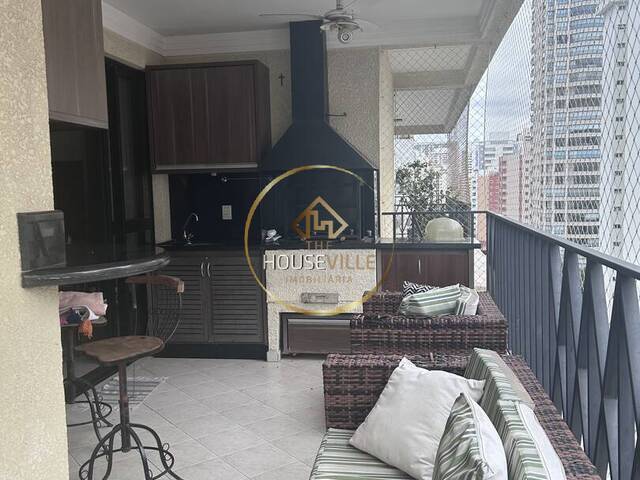 Apartamento para Venda em São José dos Campos - 2