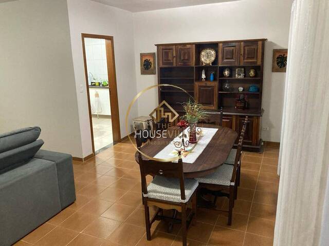 Casa para Venda em São José dos Campos - 3
