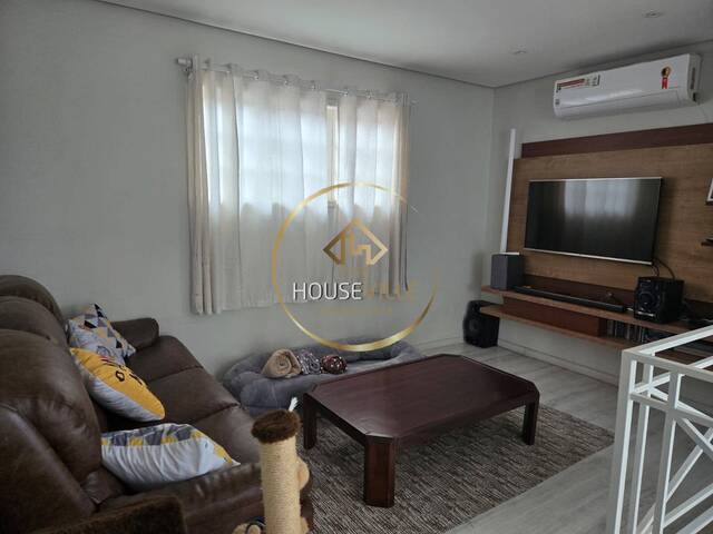 Casa para Venda em São José dos Campos - 5
