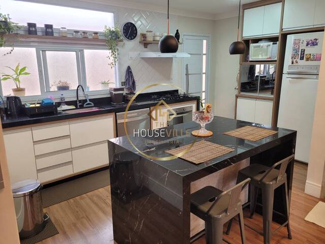 Apartamento para Venda em São José dos Campos - 2