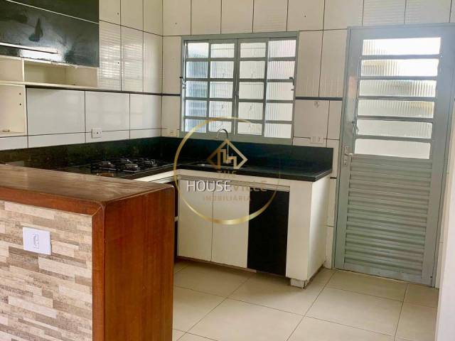 Casa para Venda em São José dos Campos - 2