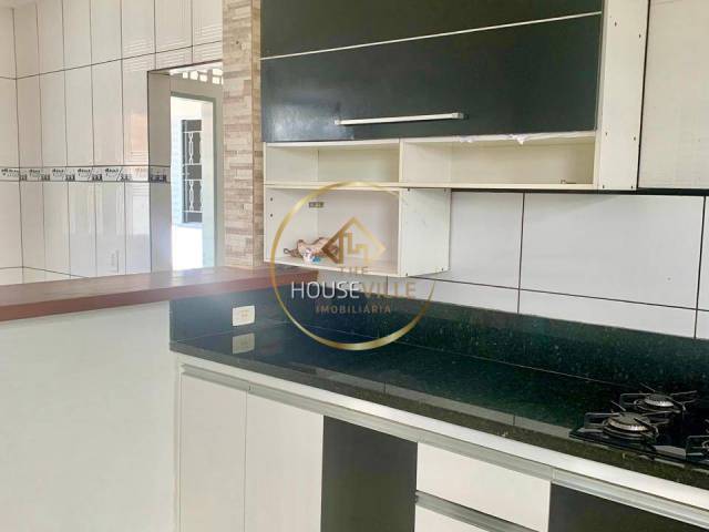 Casa para Venda em São José dos Campos - 4