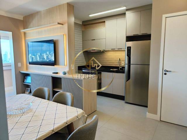 Apartamento para Venda em São José dos Campos - 2
