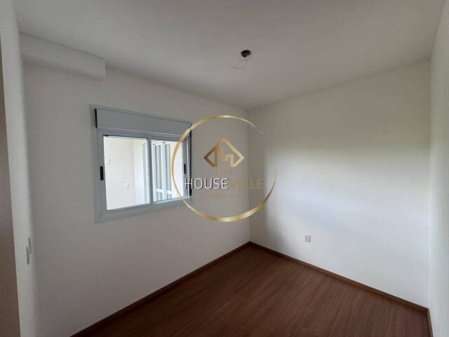 Apartamento para Venda em São José dos Campos - 4