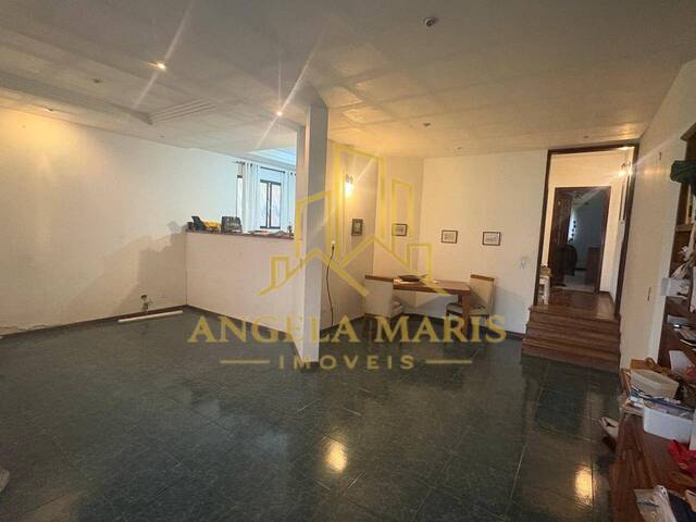 Casa para Venda em São José dos Campos - 3