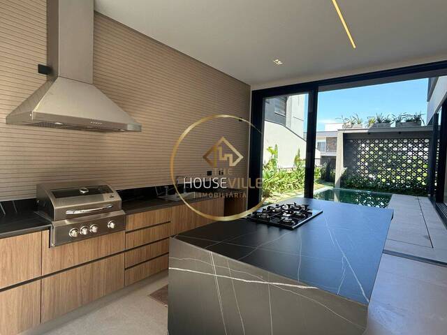 #2081 - Casa para Venda em São José dos Campos - SP - 2