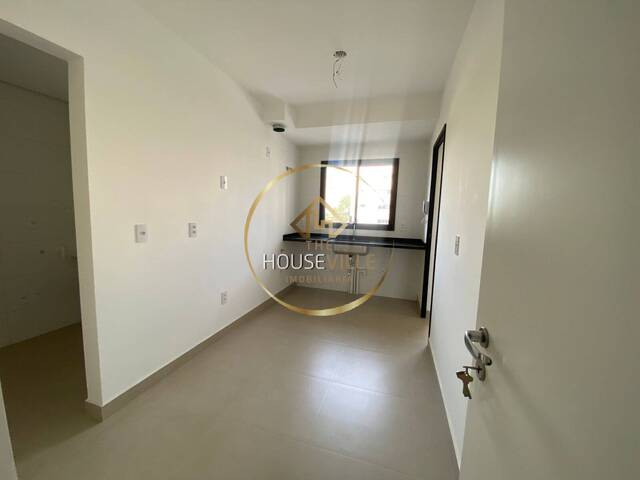 Apartamento para Venda em São José dos Campos - 4