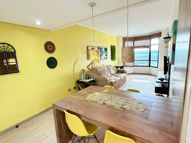 Apartamento para Venda em São José dos Campos - 2