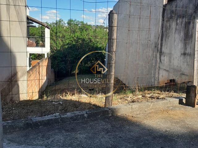 Terreno para Venda em São José dos Campos - 2