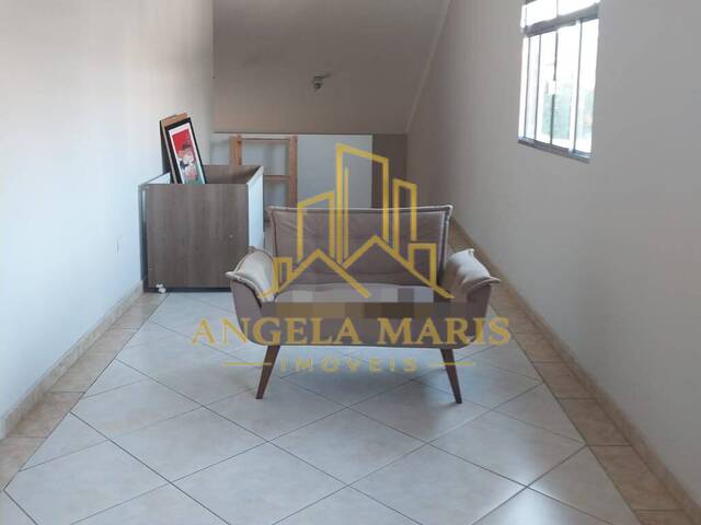 Casa para Venda em São José dos Campos - 2