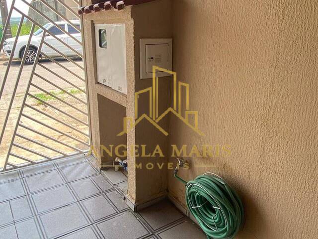 Casa para Venda em São José dos Campos - 3