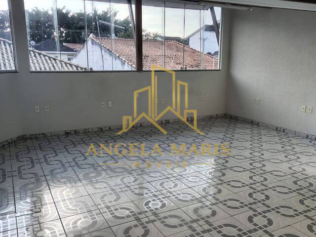 Casa para Venda em São José dos Campos - 3