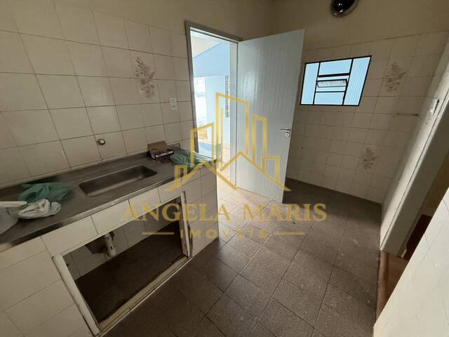 Casa para Venda em São José dos Campos - 5