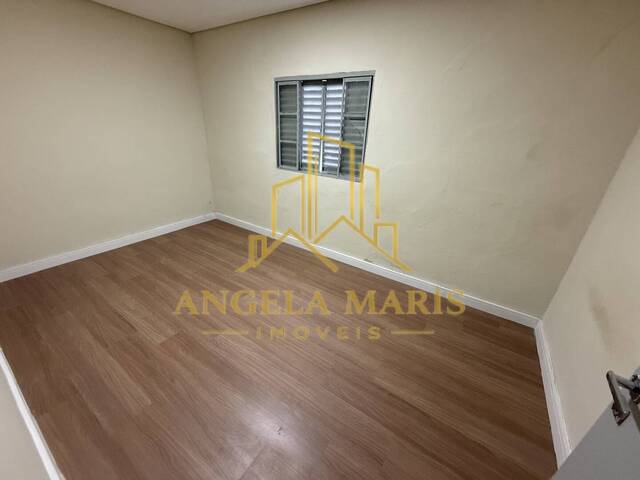 Casa para Venda em São José dos Campos - 4