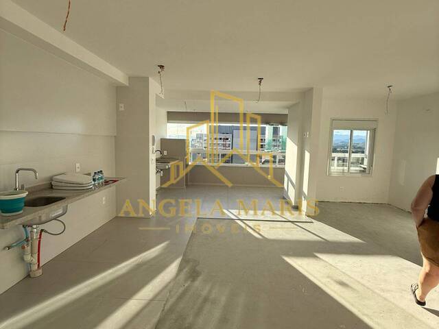 Apartamento para Venda em São José dos Campos - 3