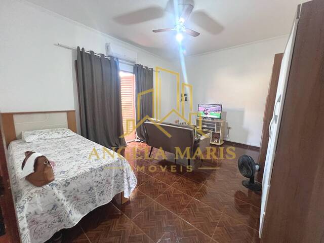 Casa para Venda em São José dos Campos - 5