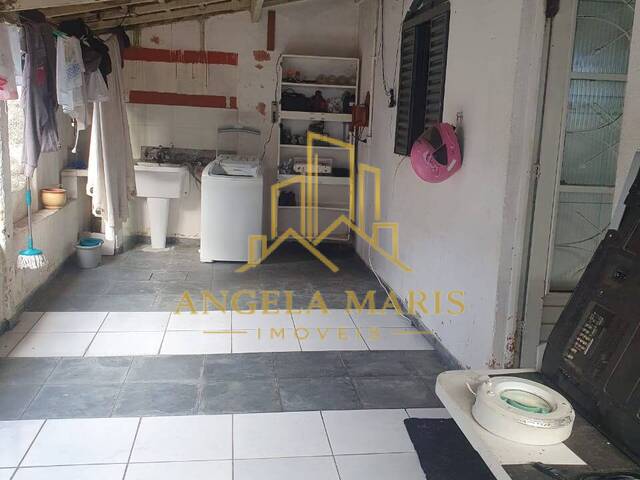 Casa para Venda em São José dos Campos - 3