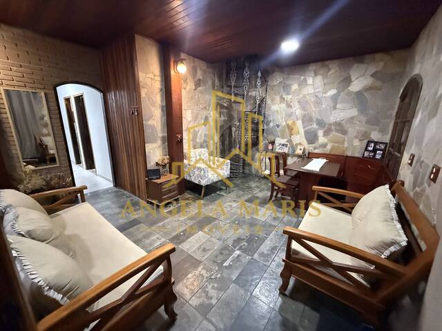 Casa para Venda em São José dos Campos - 2