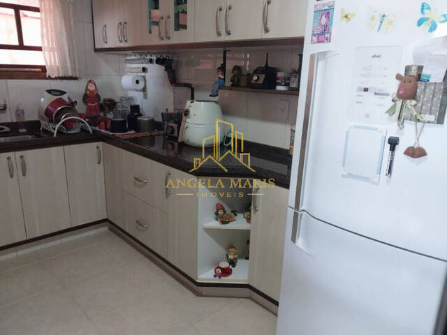 Casa para Venda em São José dos Campos - 4